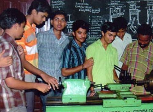 Regional Institute of Engineering Thiruvananthapuram β slide 1