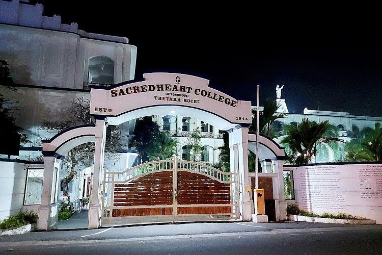 Sacred Heart College Ernakulam – slide 1