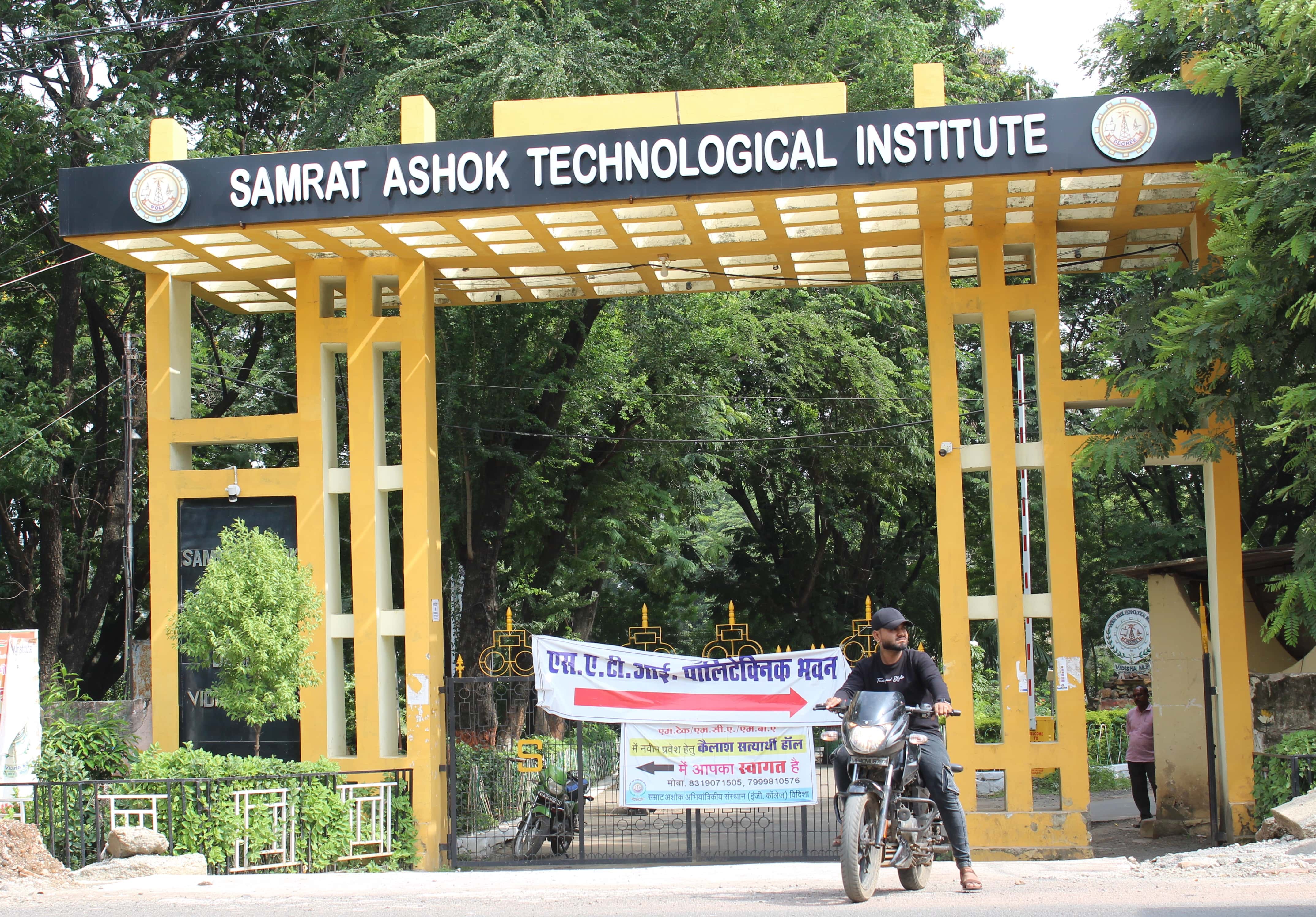 Samrat Ashok Institute of Computer and Management Studies Jalgaon β slide 1
