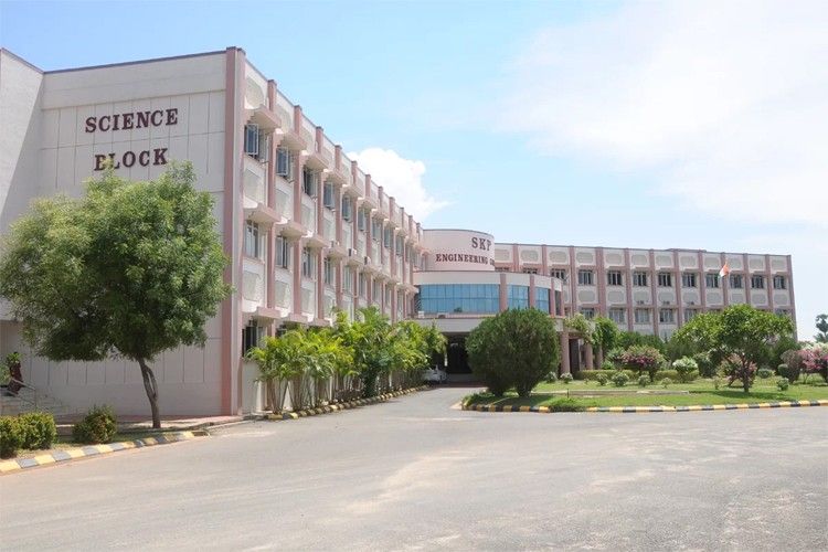 SKP Engineering College Tiruvannamalai – slide 1