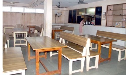 Udupi Dhanvantari College of Nursing – slide 1