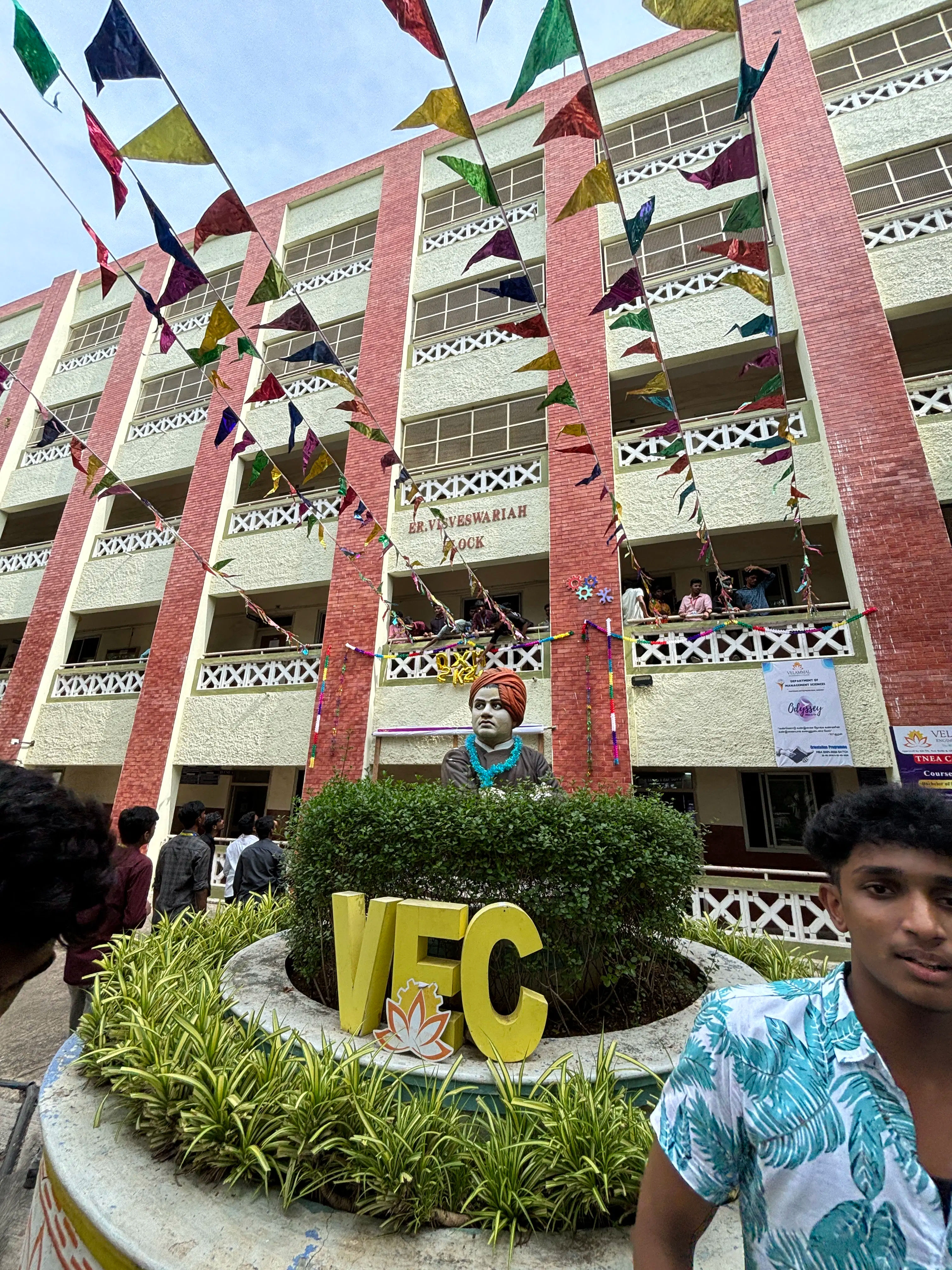 VEC – slide 1