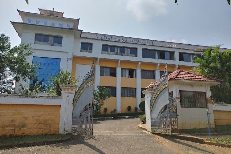 Vedavyasa Institute of Technology Malappuram – slide 1