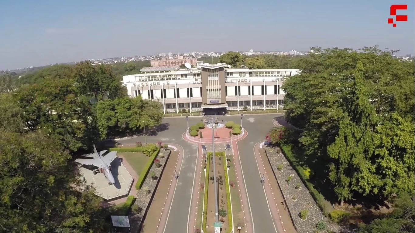 VNIT Nagpur – slide 1