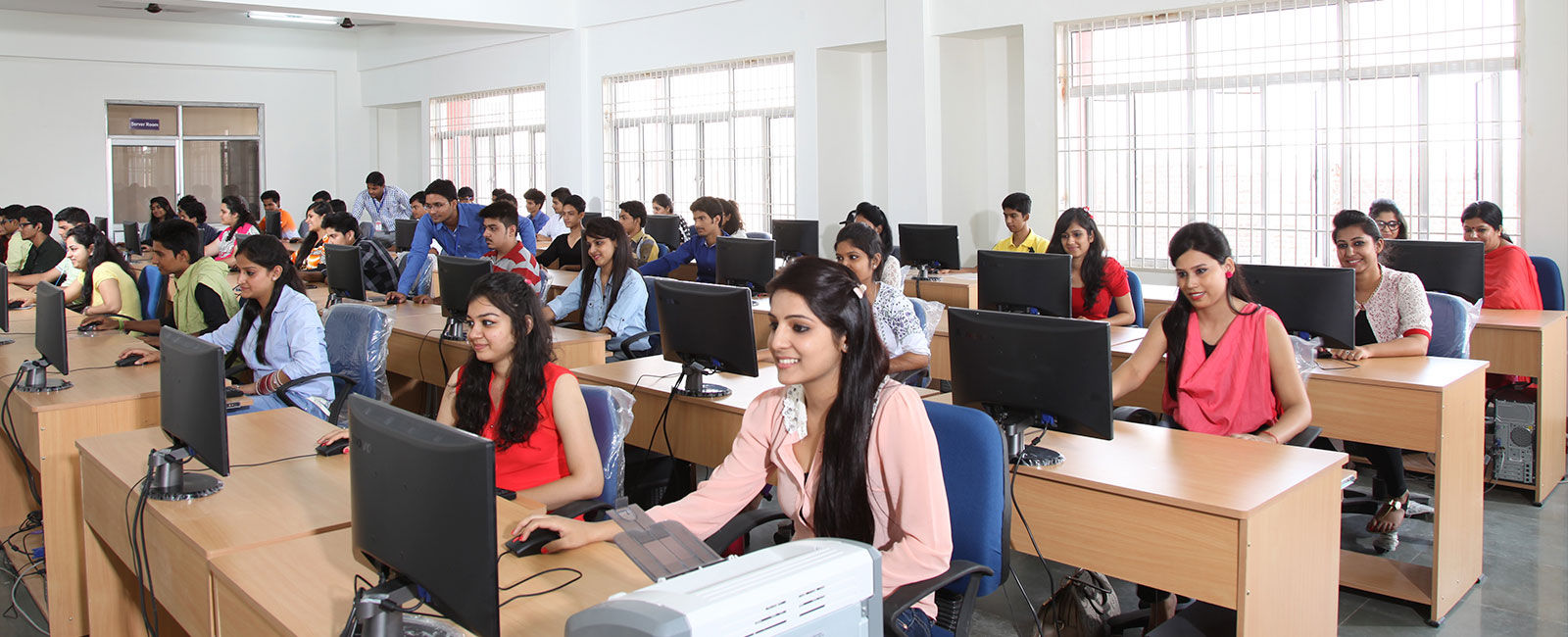 Walk_in Computer Education Centre Mumbai Courses & Fees 2026