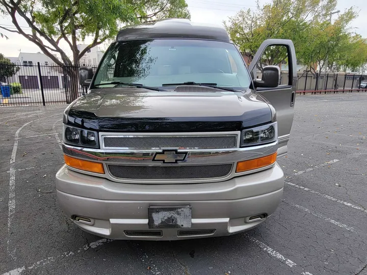 BROWN, 2014 CHEVROLET EXPRESS Image 20