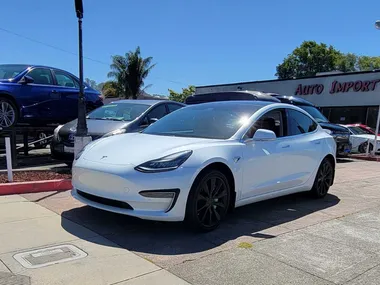 WHITE, 2019 TESLA MODEL 3 Image 