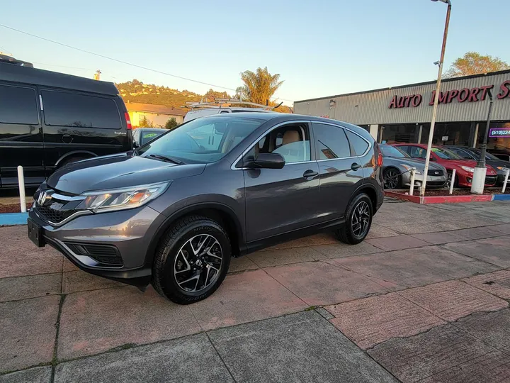 GRAY, 2016 HONDA CR-V Image 3