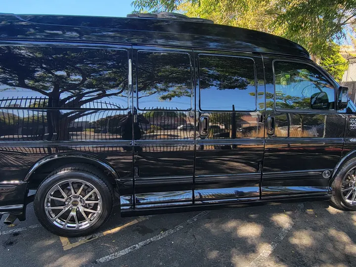 BLACK, 2014 CHEVROLET EXPRESS Image 20