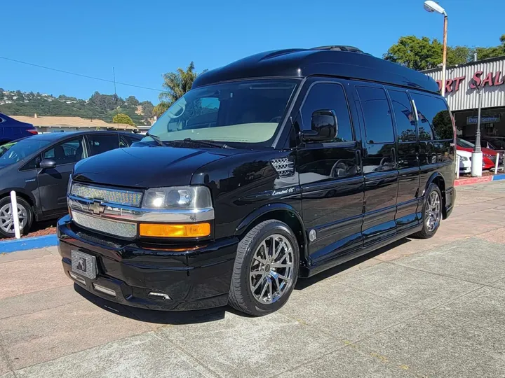 BLACK, 2014 CHEVROLET EXPRESS Image 5