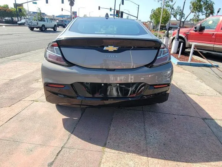 BROWN, 2017 CHEVROLET VOLT PLUG-IN HYBRID Image 11