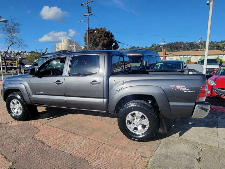 2009 TOYOTA TACOMA DOUBLE CAB Image 9