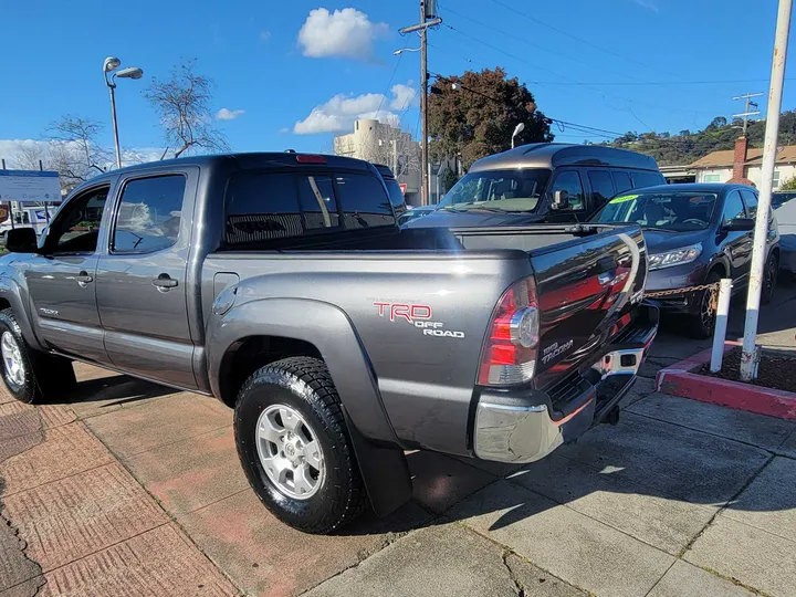 2009 TOYOTA TACOMA DOUBLE CAB Image 11