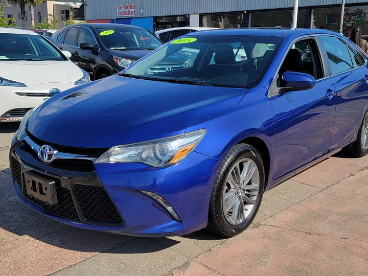 BLUE, 2015 TOYOTA CAMRY Image 7