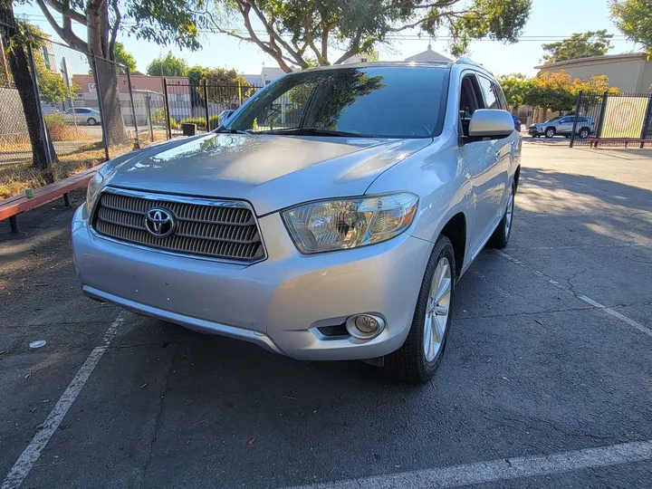 SILVER, 2008 TOYOTA HIGHLANDER Image 14