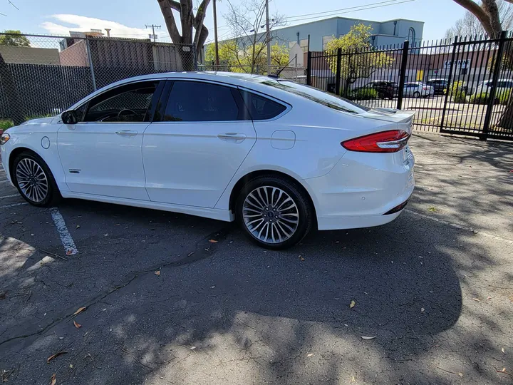 WHITE, 2017 FORD FUSION ENERGI Image 20