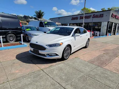 WHITE, 2017 FORD FUSION ENERGI Image 