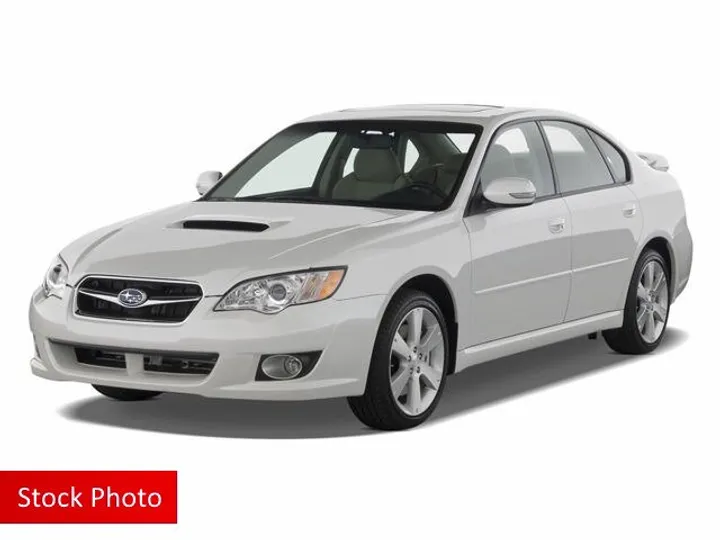WHITE, 2008 SUBARU LEGACY Image 2