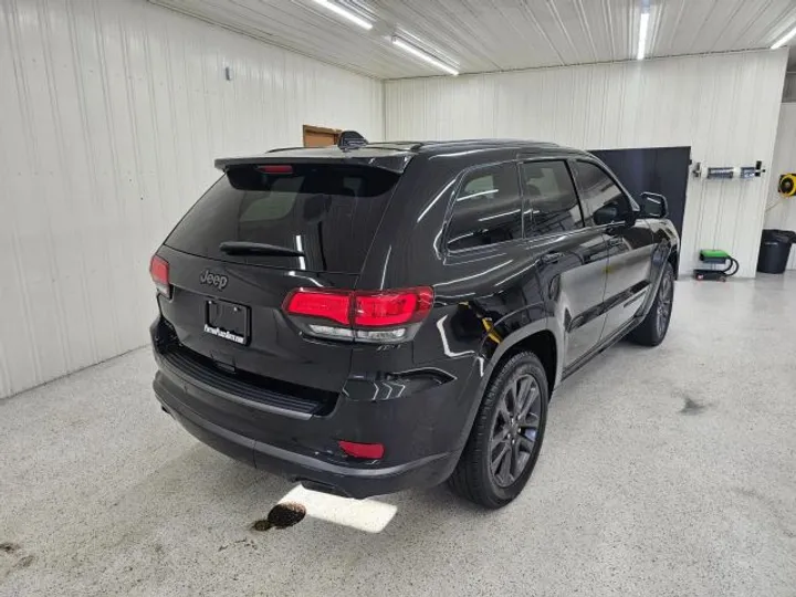 BLACK, 2018 JEEP GRAND CHEROKEE Image 5