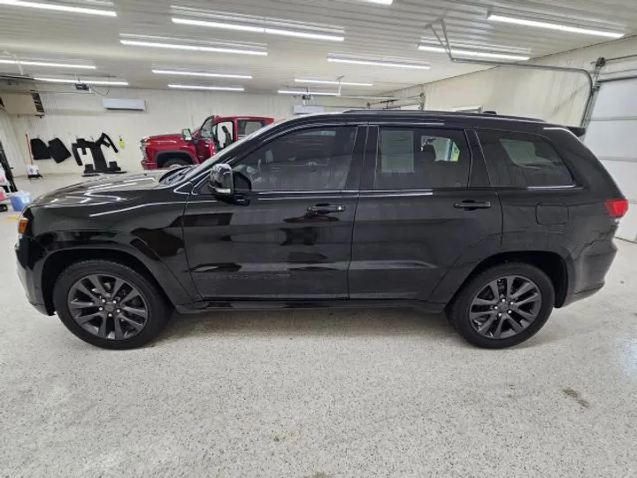 BLACK, 2018 JEEP GRAND CHEROKEE Image 8