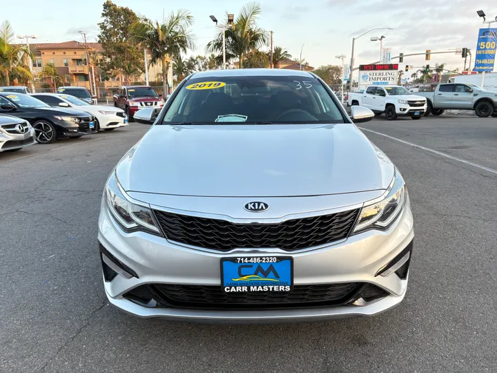 2019 KIA OPTIMA Image 3