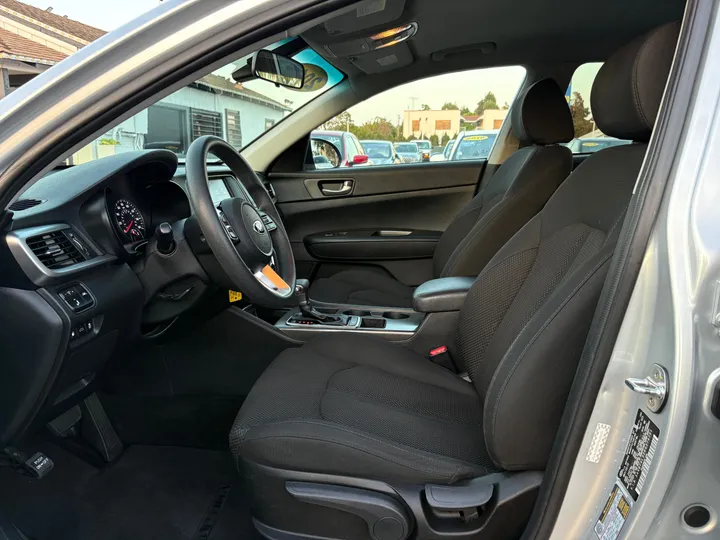 2019 KIA OPTIMA Image 14