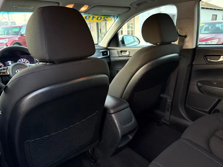 2019 KIA OPTIMA Image 20