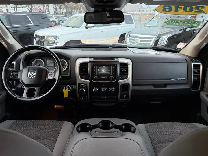 2016 RAM 1500 QUAD CAB Image 36