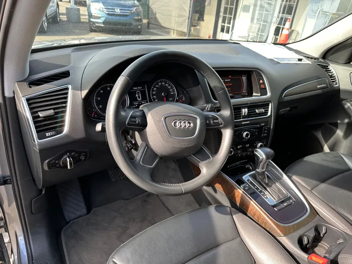 2016 AUDI Q5 Image 19