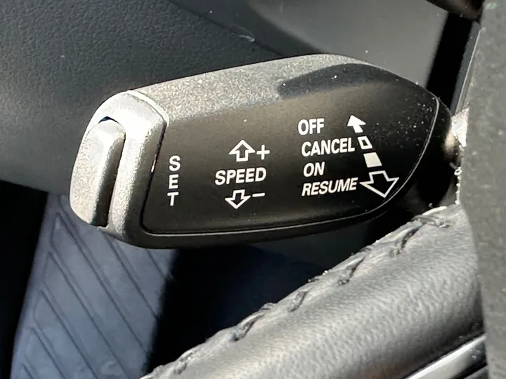 2016 AUDI Q5 Image 22
