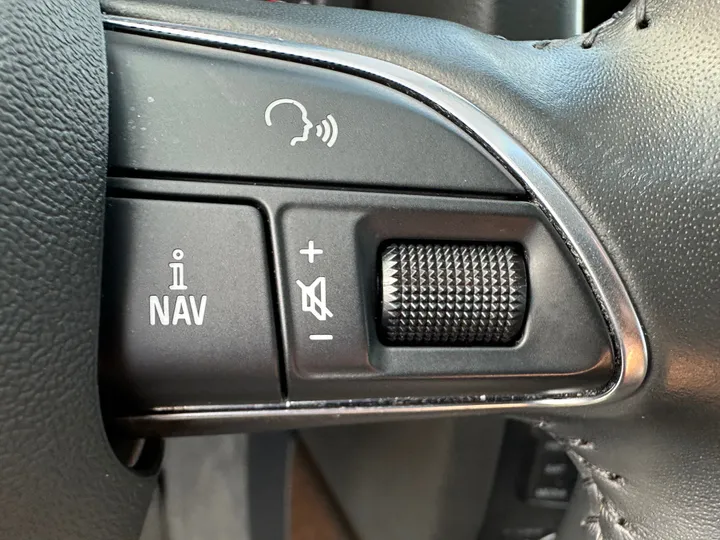2016 AUDI Q5 Image 25