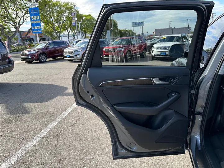 2016 AUDI Q5 Image 33