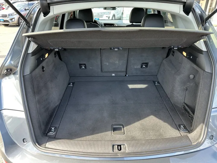 2016 AUDI Q5 Image 38