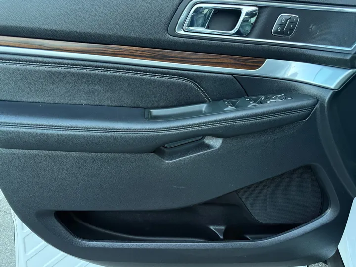2018 FORD EXPLORER Image 14
