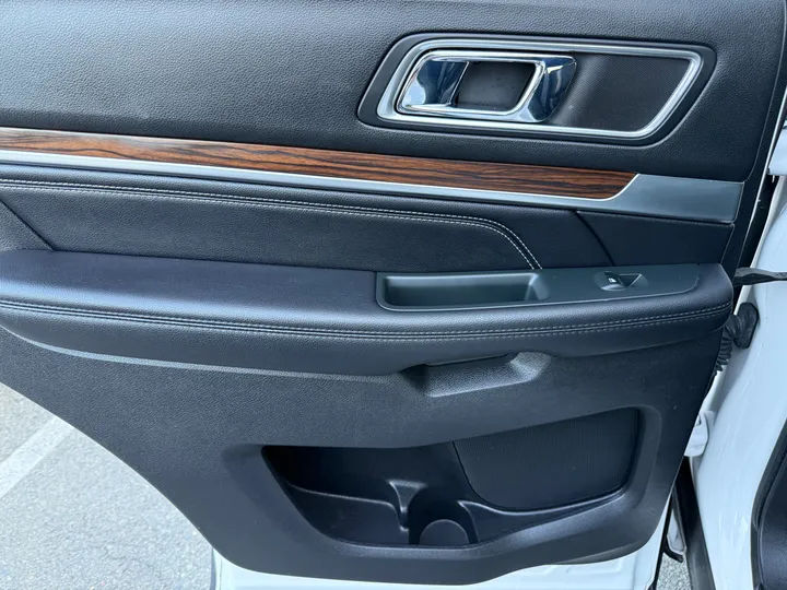 2018 FORD EXPLORER Image 21