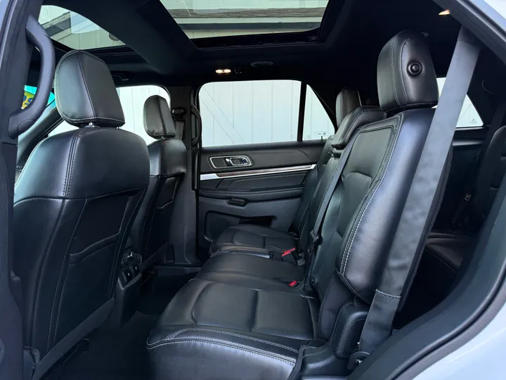 2018 FORD EXPLORER Image 22