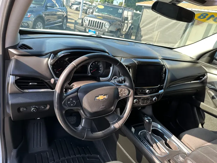 2018 CHEVROLET TRAVERSE Image 15