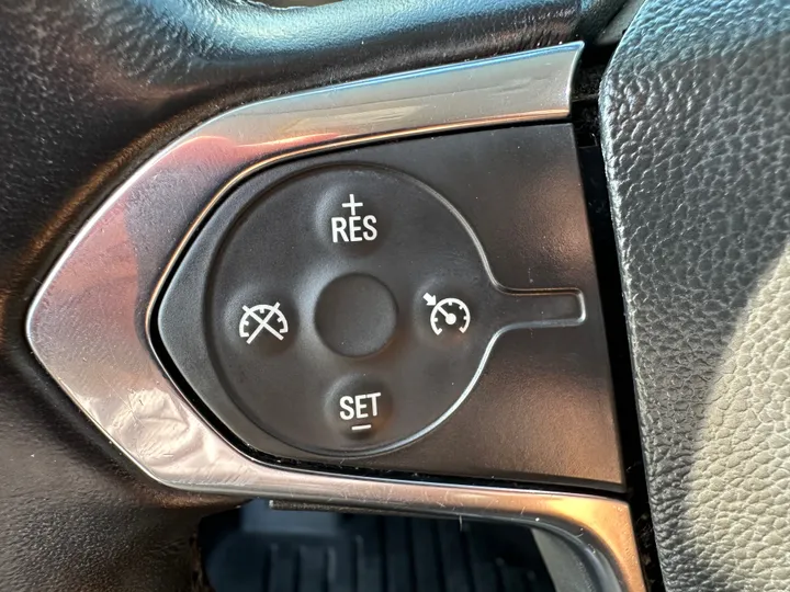 2018 CHEVROLET TRAVERSE Image 18