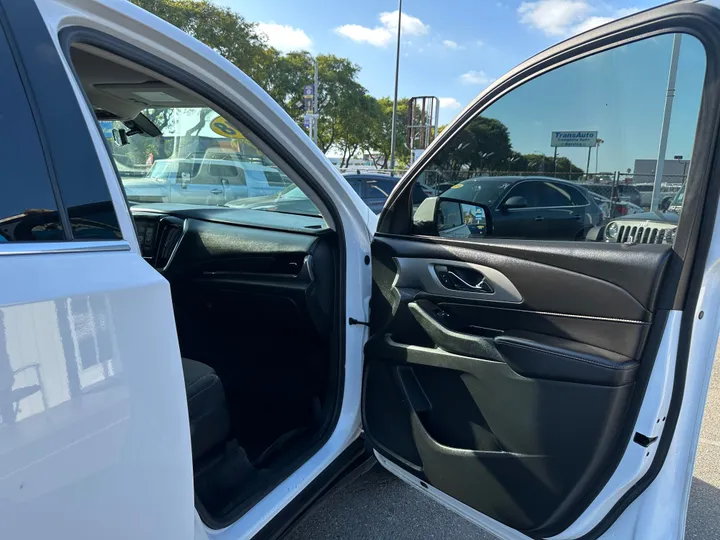 2018 CHEVROLET TRAVERSE Image 41
