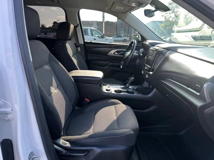 2018 CHEVROLET TRAVERSE Image 42
