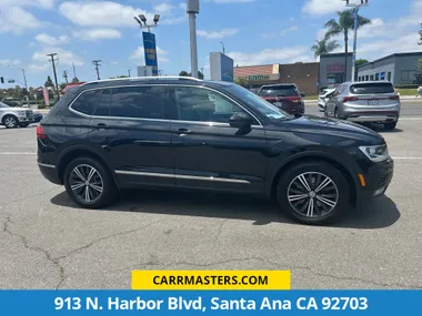 2018 VOLKSWAGEN TIGUAN Image 