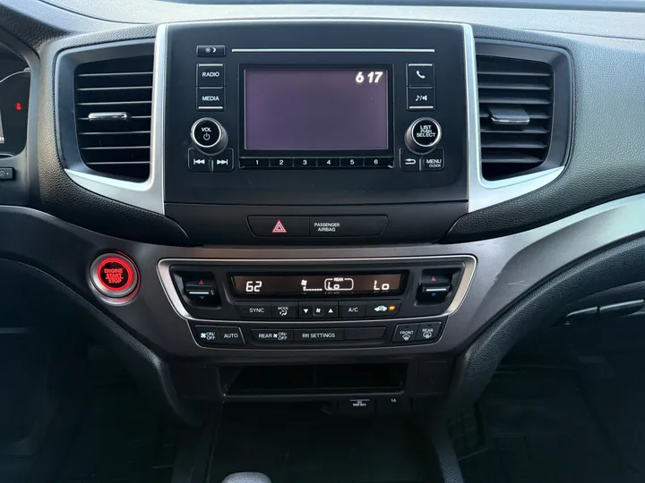 2019 HONDA RIDGELINE Image 38