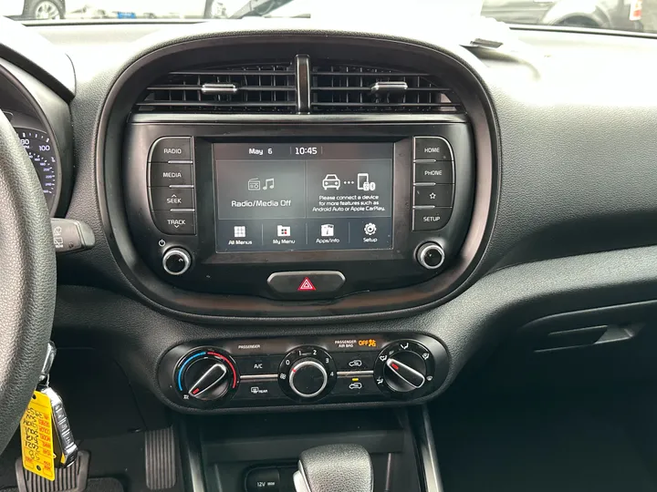 2021 KIA SOUL Image 23