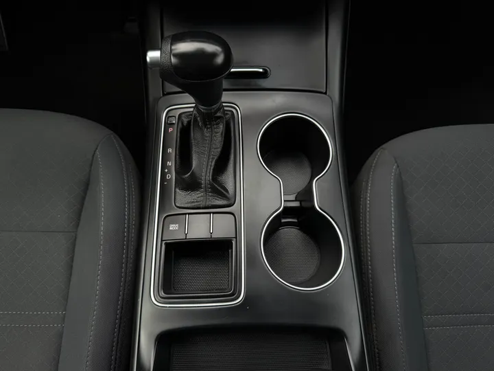 2016 KIA SORENTO Image 33