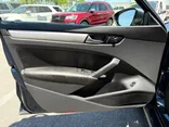 2022 VOLKSWAGEN PASSAT Thumnail Image 13