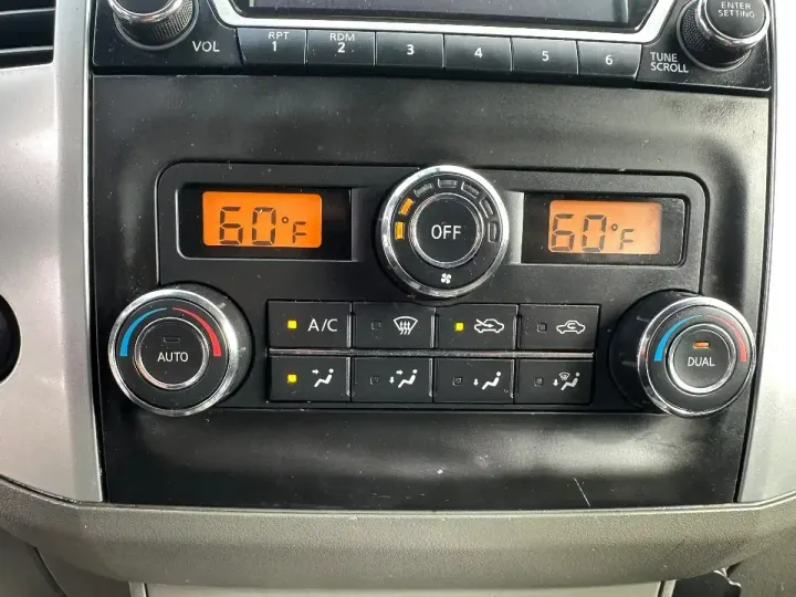 2016 NISSAN FRONTIER CREW CAB Image 18