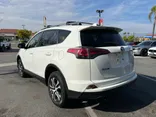 2018 TOYOTA RAV4 Thumnail Image 8