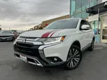 2020 MITSUBISHI OUTLANDER Thumnail Image 3