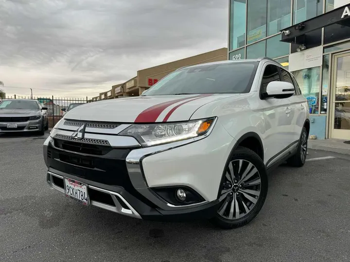 2020 MITSUBISHI OUTLANDER Image 3