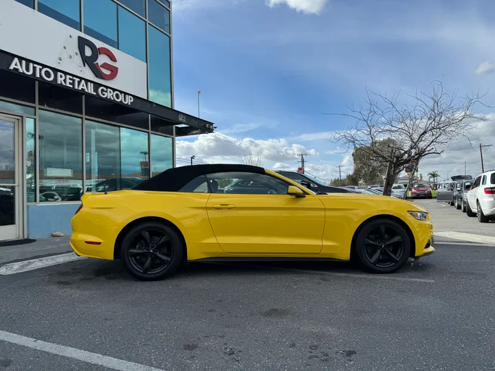 2015 FORD MUSTANG Image 7